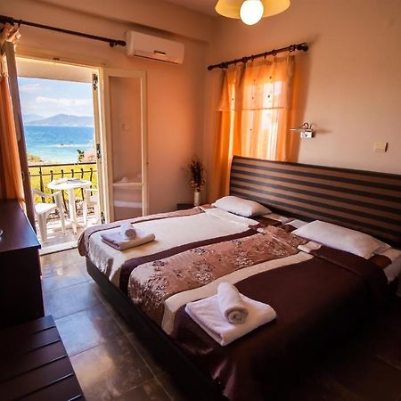 Ulrika Hotel Aegina Ngoại thất bức ảnh